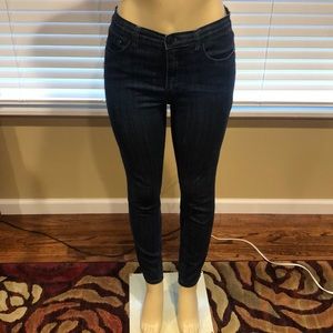 Women’s jeans
